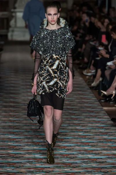 Look 44